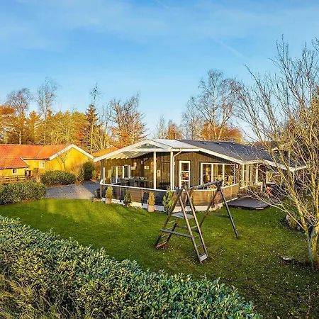 40533-juelsminde-pot-strandby-136 * Sonderby (Midtjylland)